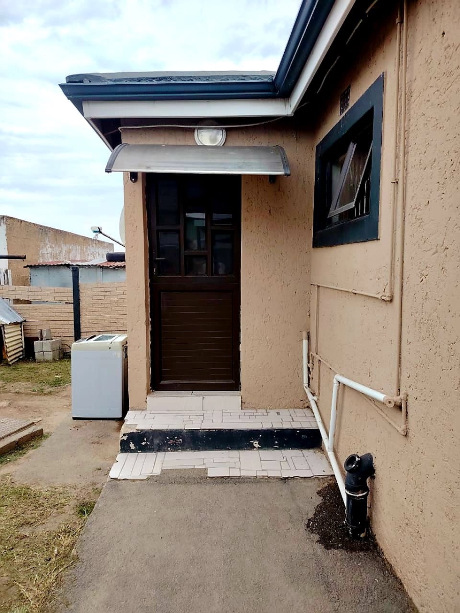3 Bedroom Property for Sale in Mdantsane Nu 17 Eastern Cape